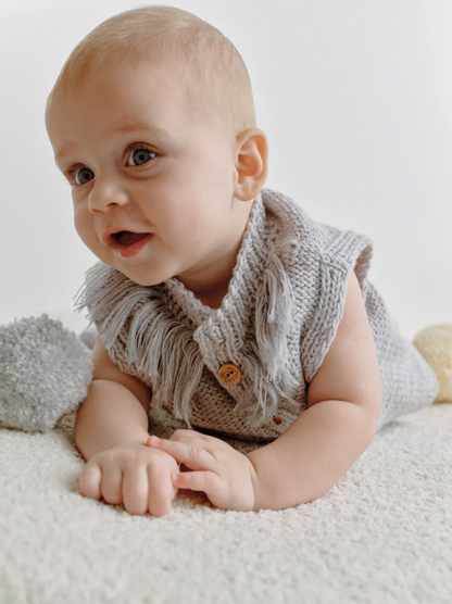 В'язаний комплект сірий