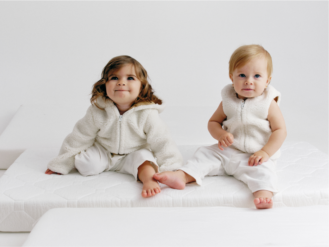 Камізелька хутряна Молочна